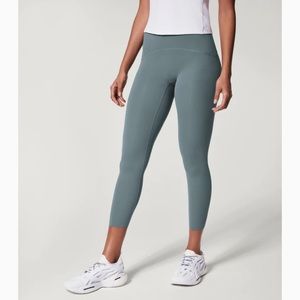 Spanx booty boost active 7/8 leggings